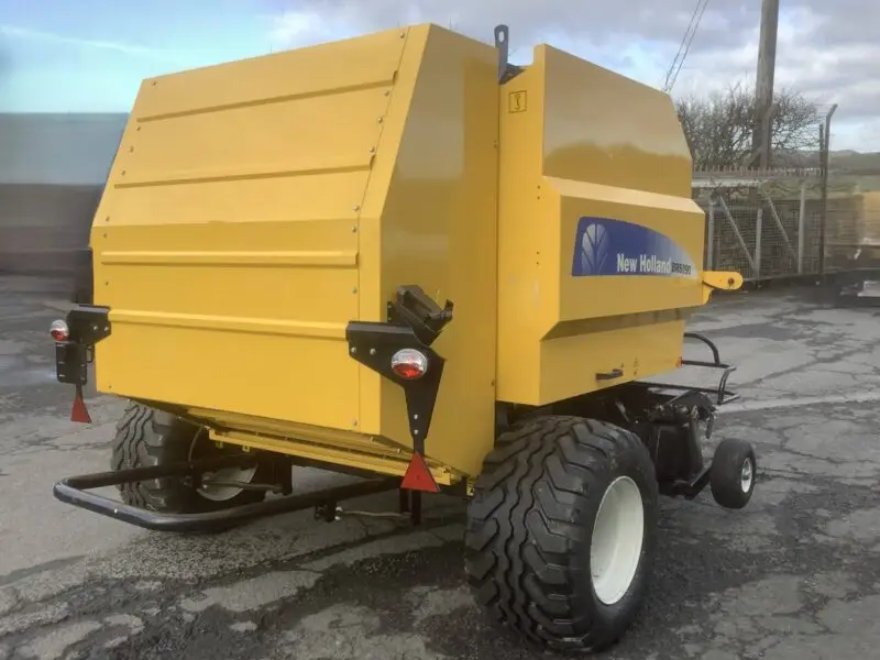 Empacadora New Holland BR6090 en venta en Valladolid | Buen estado