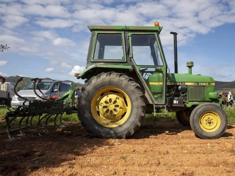 Tractor agrícola en venta en Badajoz | Buen estado