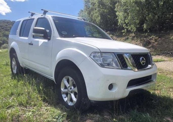 Nissan Pathfinder 2.5 dCi 190CV LE 7 Plazas